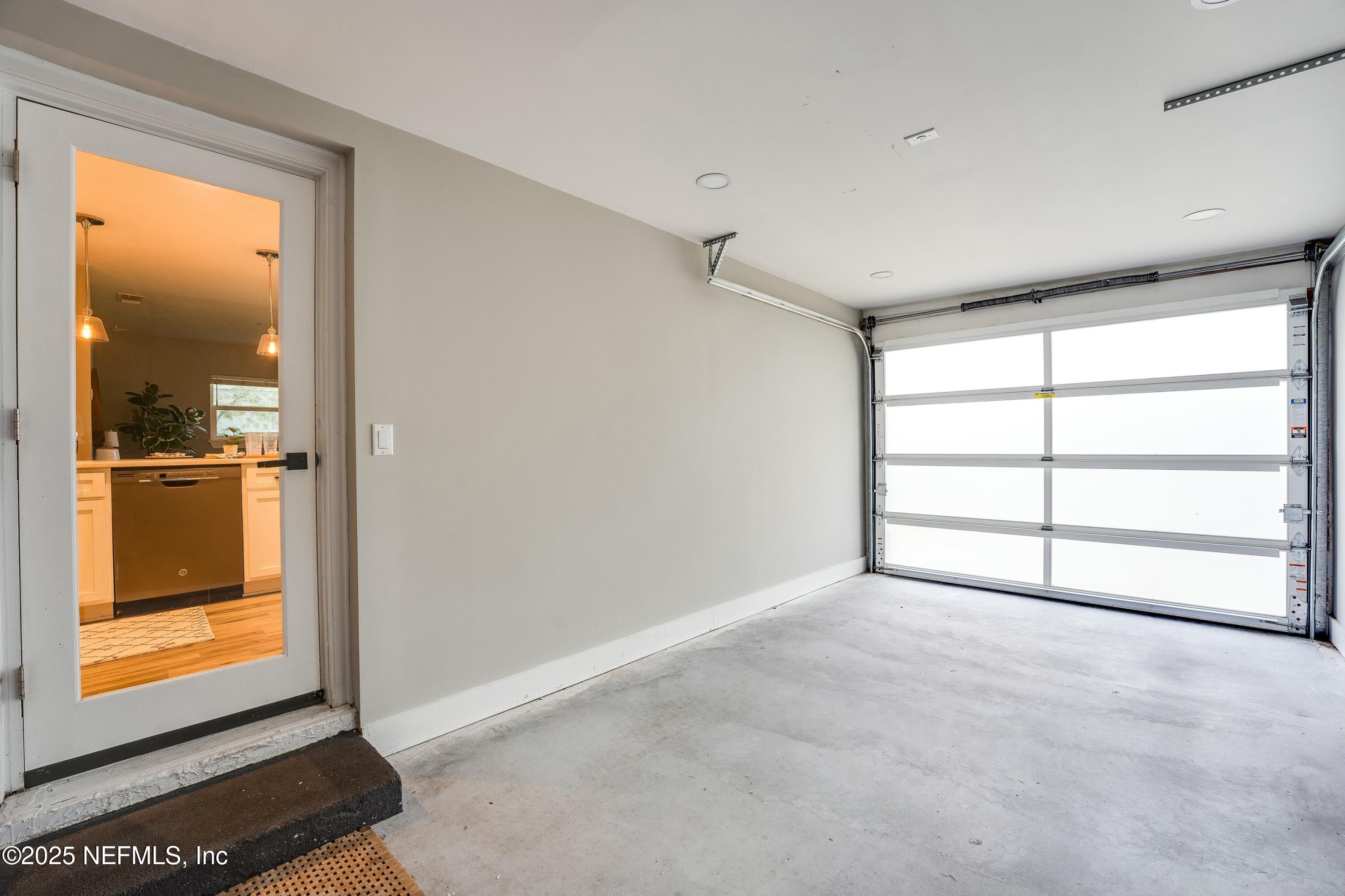 728 Palm Tree Road Jacksonville Beach, FL 32250 - Photo 26 of 52 tempImageaP67Mc