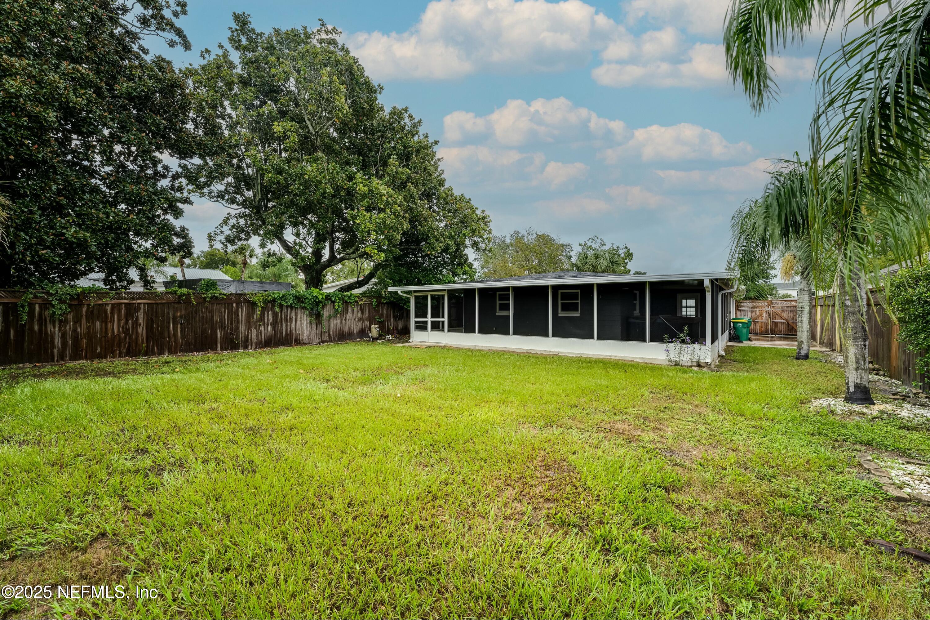 728 Palm Tree Road Jacksonville Beach, FL 32250 - Photo 35 of 52 tempImageYZzHUT