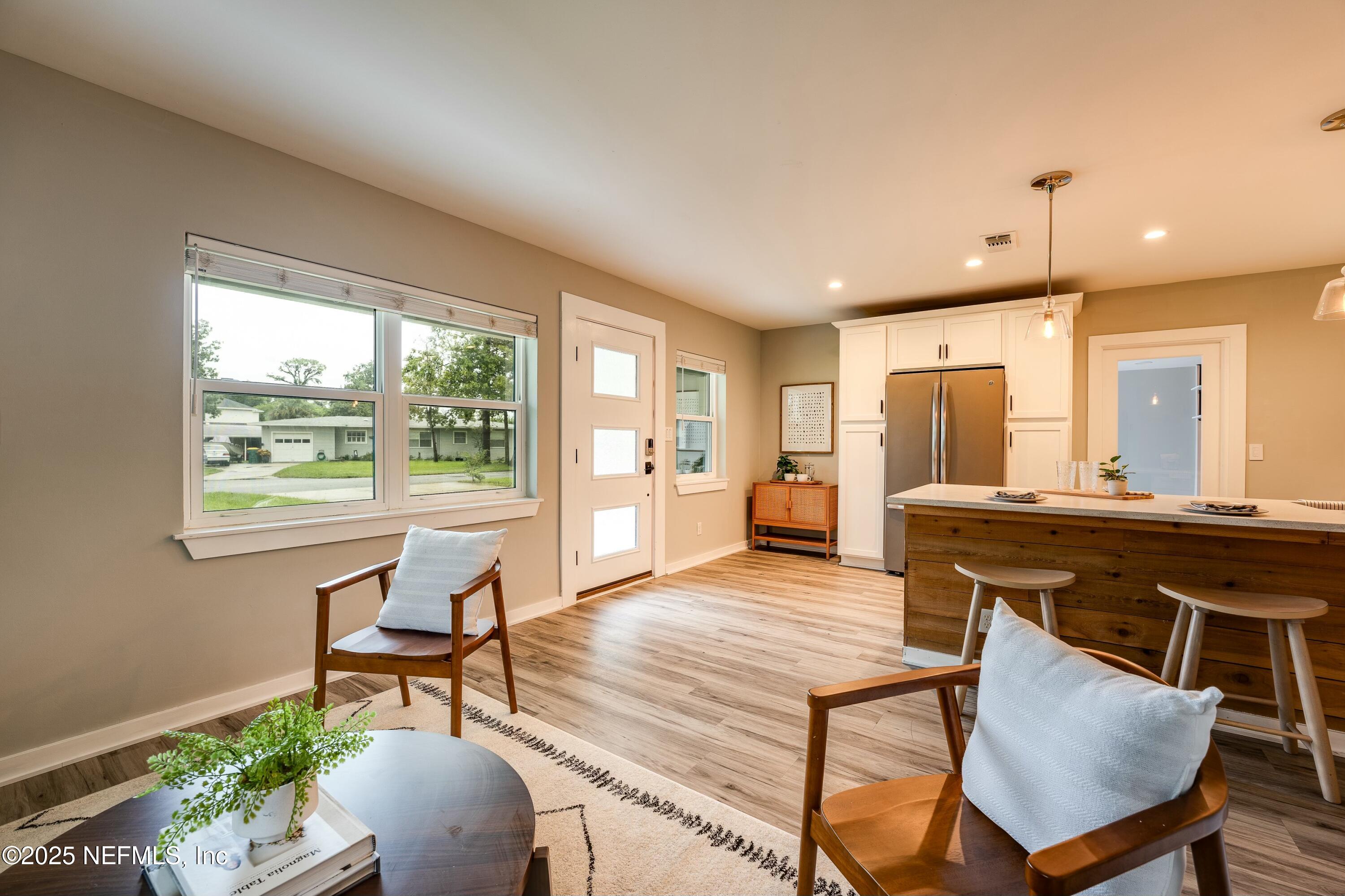 728 Palm Tree Road Jacksonville Beach, FL 32250 - Photo 9 of 52 tempImage1ivXkd