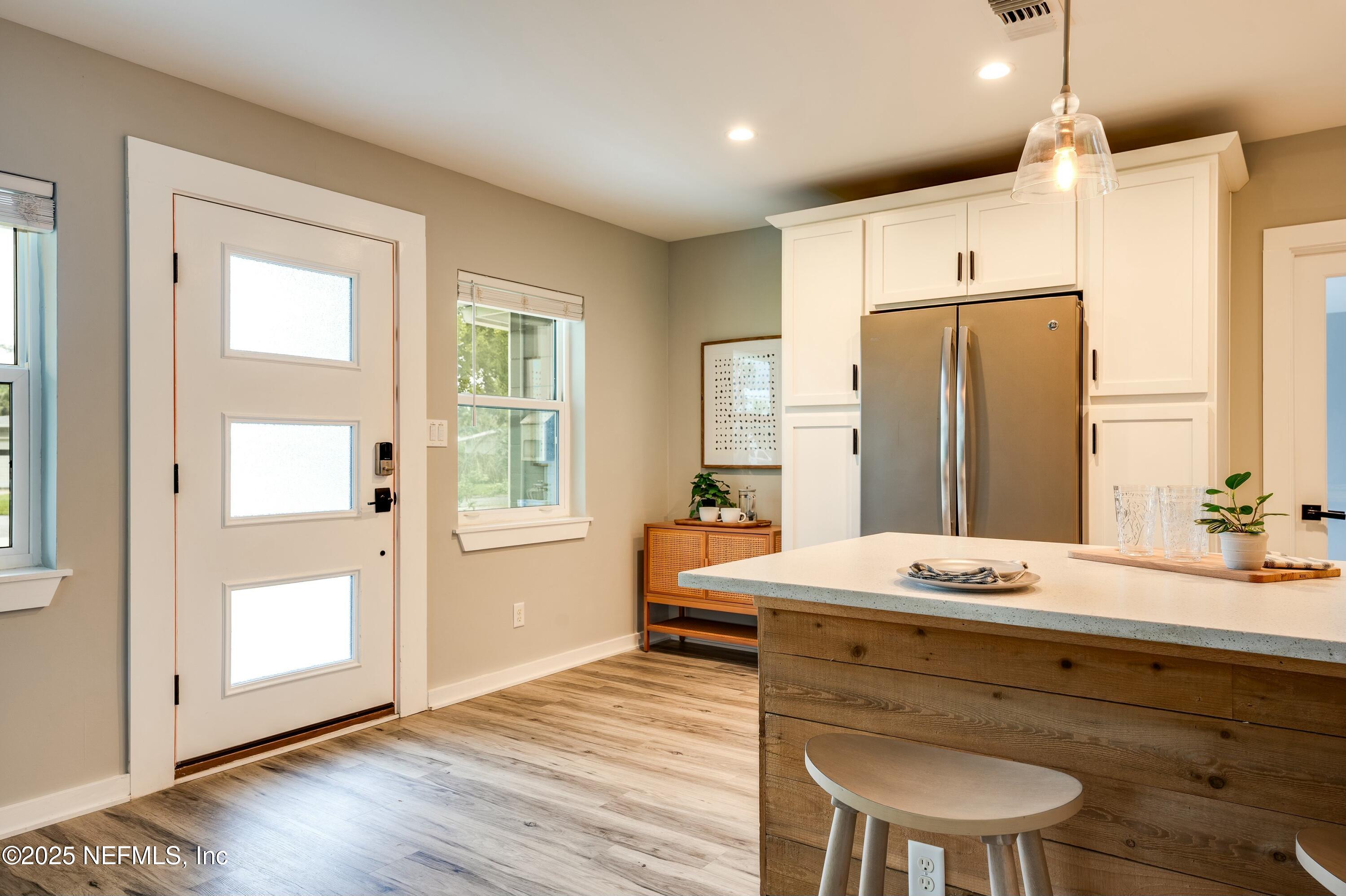 728 Palm Tree Road Jacksonville Beach, FL 32250 - Photo 10 of 52 tempImagezz8kSx
