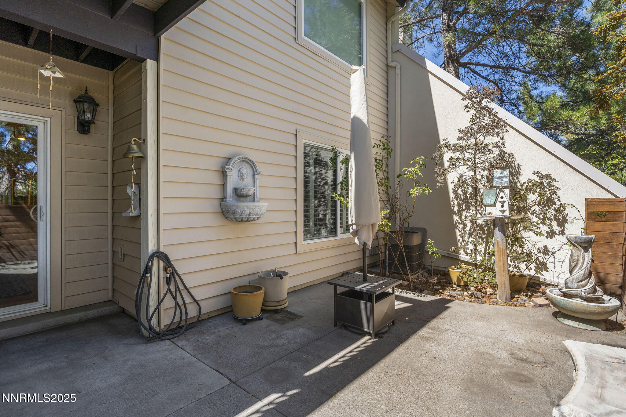 3601 Skyline Boulevard, Unit 34 Reno, NV 89509 - Photo 23 of 26 a view of a house with a large windows