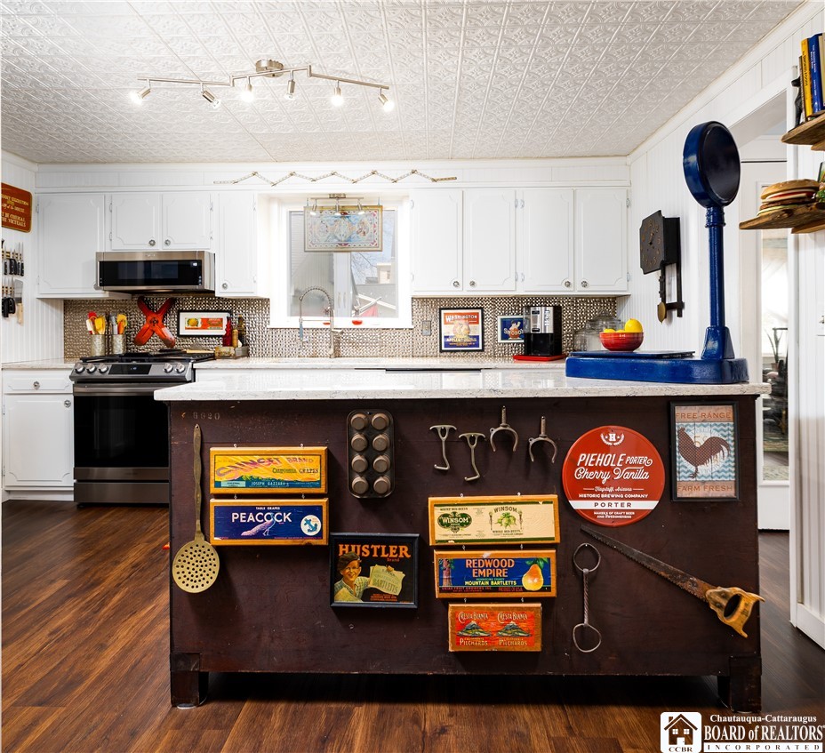 102 Center Street Pomfret, NY 14063 - Photo 12 of 46