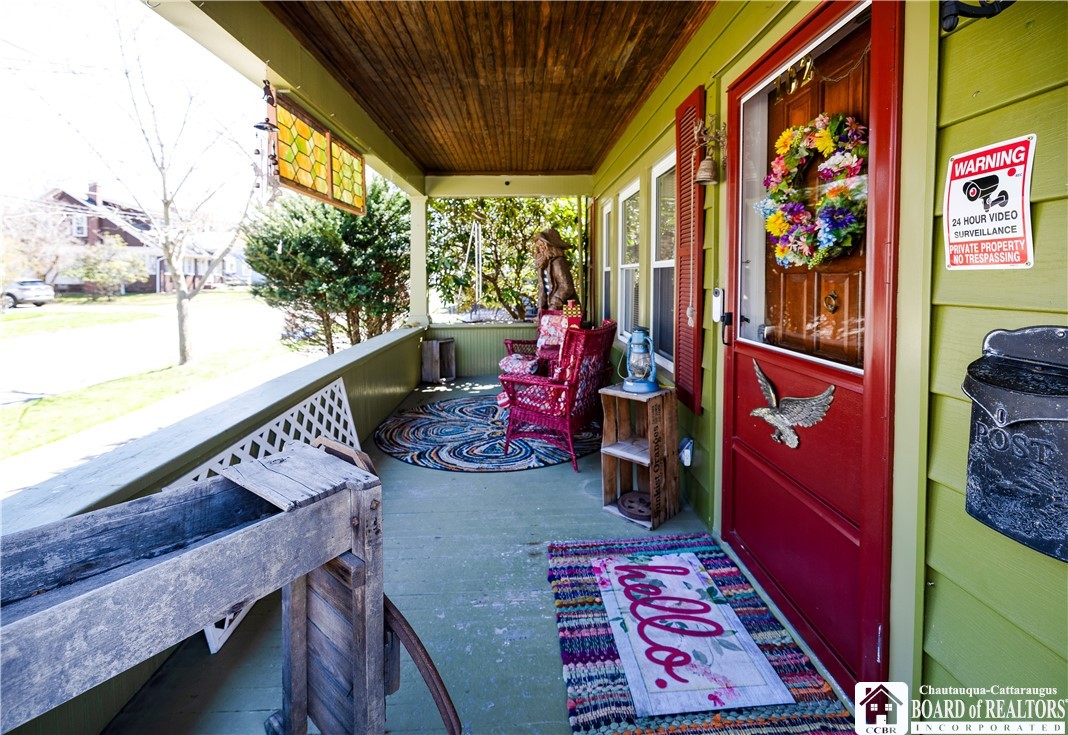 102 Center Street Pomfret, NY 14063 - Photo 2 of 46