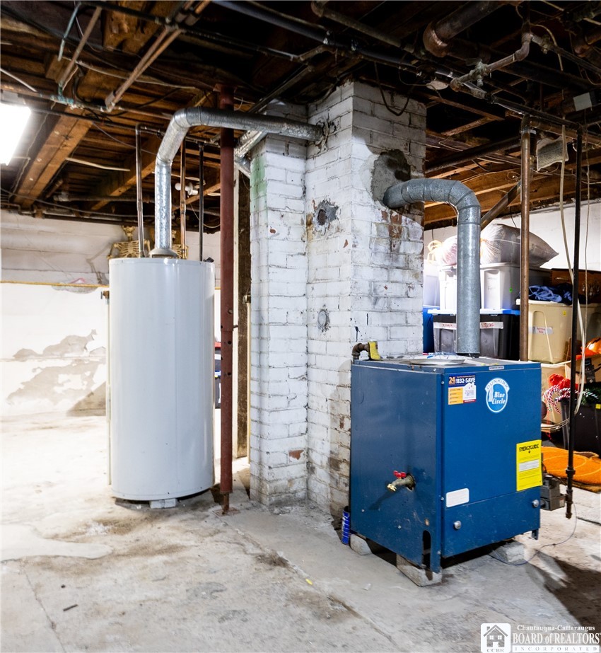 102 Center Street Pomfret, NY 14063 - Photo 32 of 46