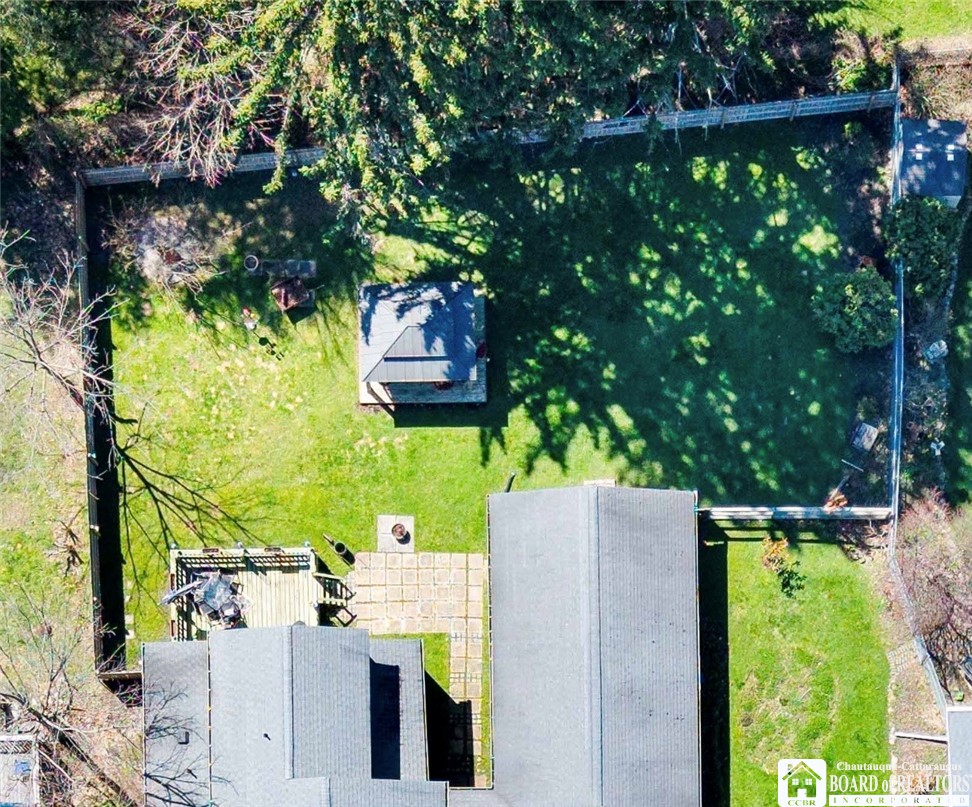 102 Center Street Pomfret, NY 14063 - Photo 4 of 46