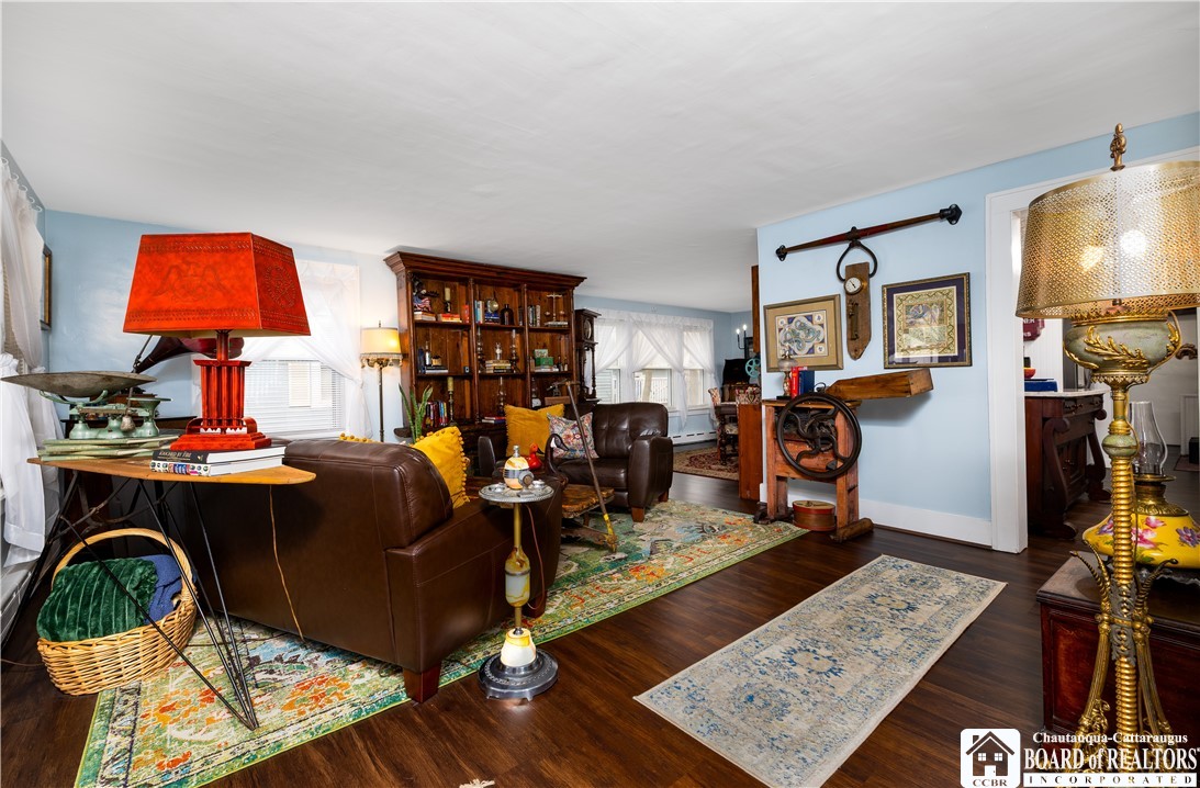 102 Center Street Pomfret, NY 14063 - Photo 5 of 46