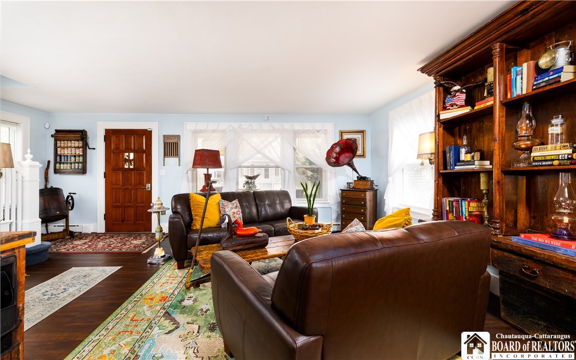 102 Center Street Pomfret, NY 14063 - Photo 7 of 46