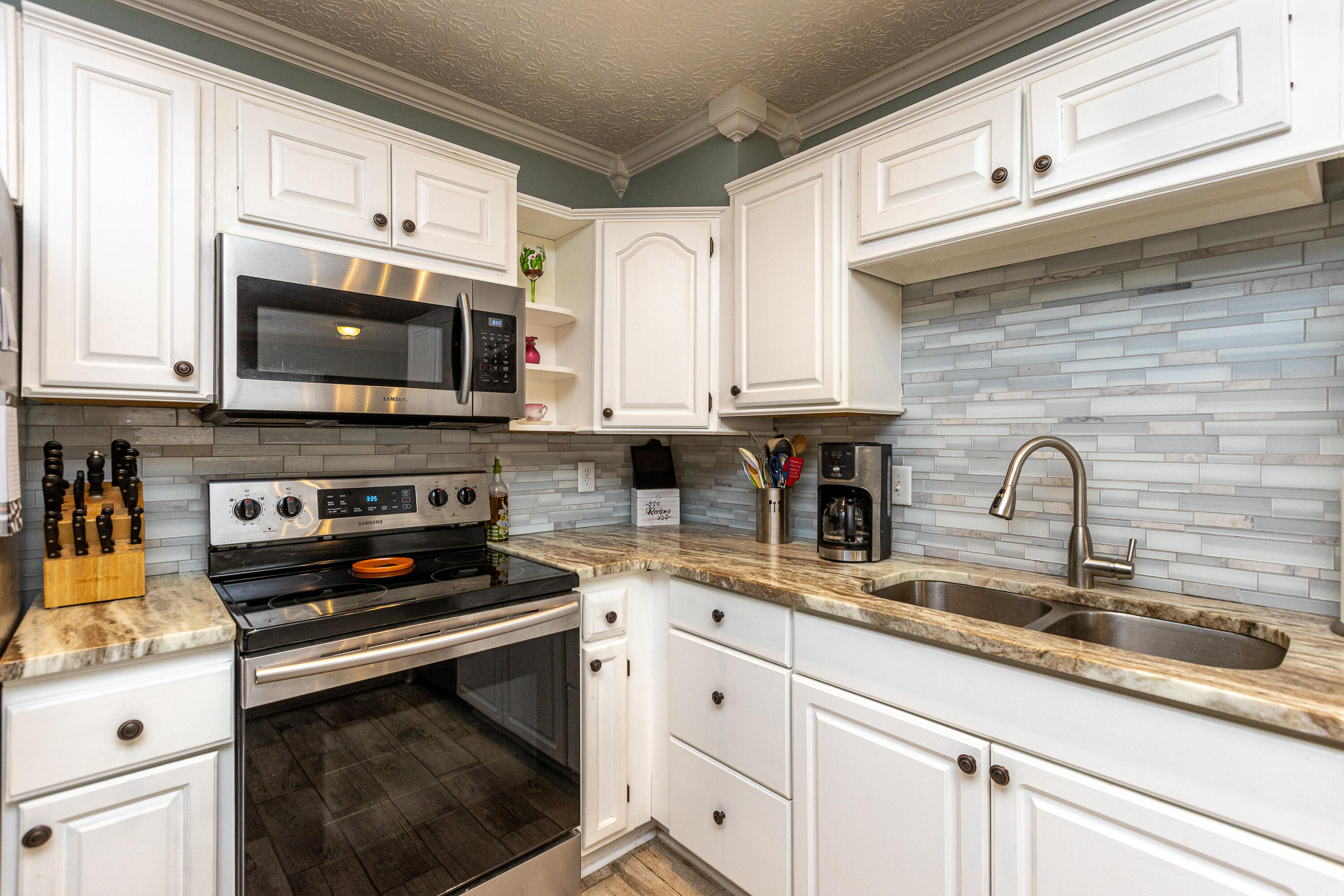 3372 Boston Road Lexington, KY 40503 - Photo 4 of 33 B-5