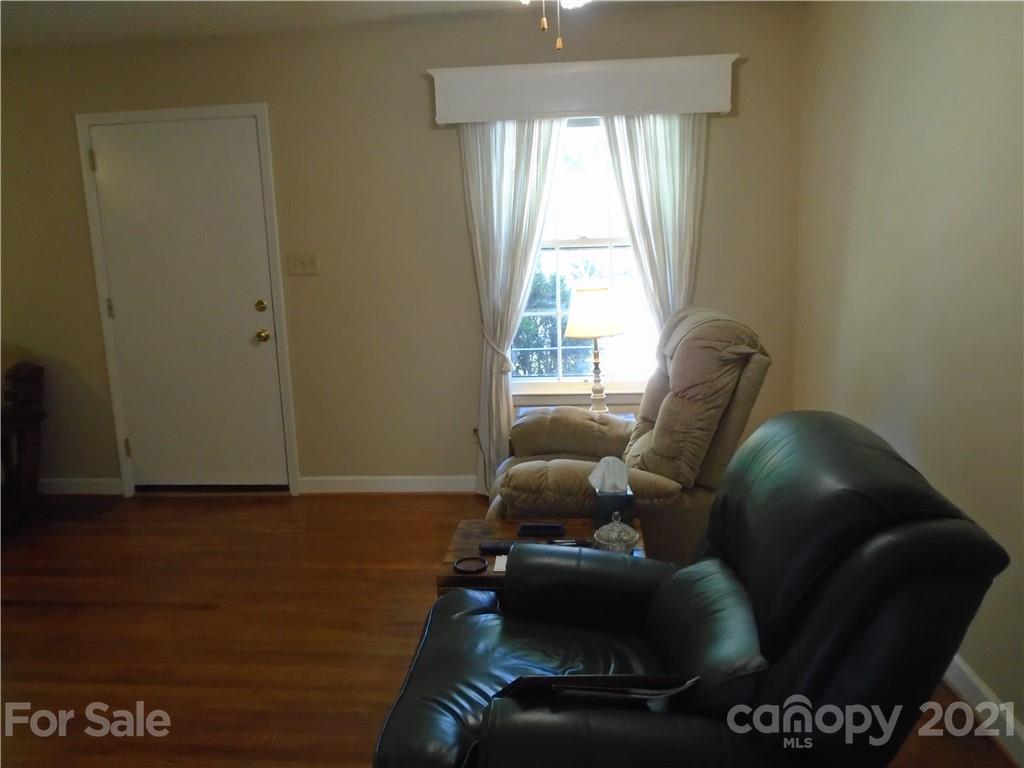 223 Rutledge Avenue Southwest Concord, NC 28025 - Photo 4 of 20 Gallery Image 4