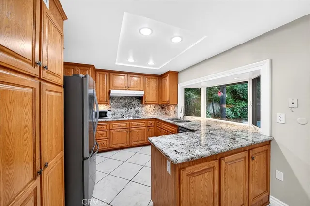 $6,000 | 2109 Smokewood Avenue, Fullerton, CA 92831