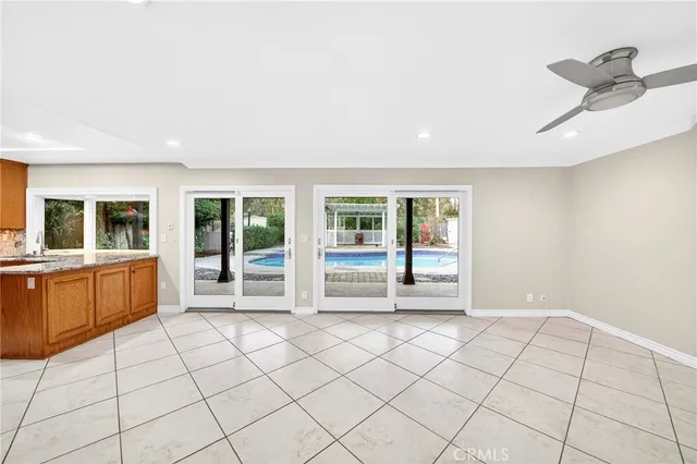 $6,000 | 2109 Smokewood Avenue, Fullerton, CA 92831