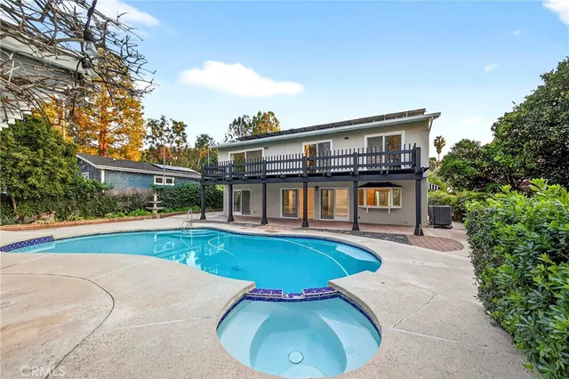 $6,000 | 2109 Smokewood Avenue, Fullerton, CA 92831