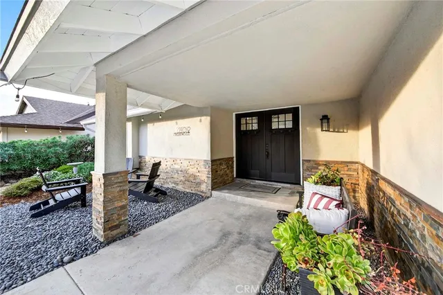 $6,000 | 2109 Smokewood Avenue, Fullerton, CA 92831