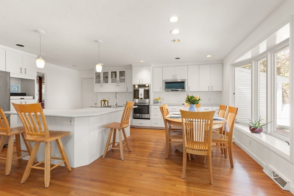 17 Niantic Road Sharon, MA 02067 - Photo 18 of 39