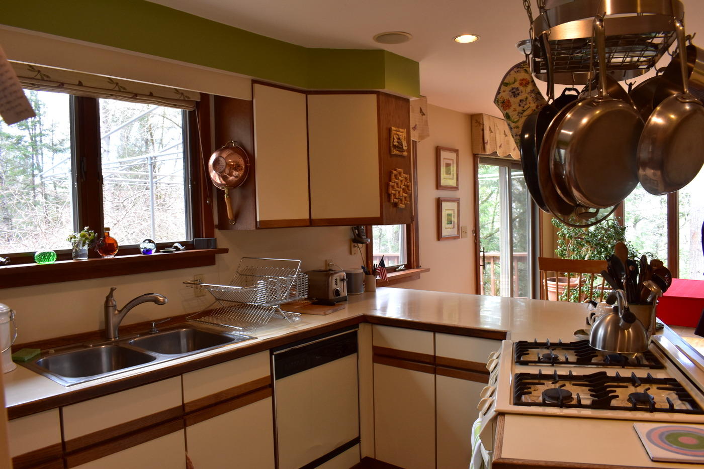 823 Grindstone Road East Millinocket, ME 04460 - Photo 13 of 41 DSC_0936