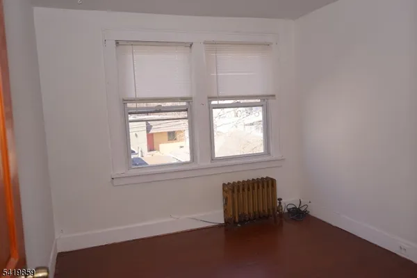 $2,600 | 430 Main Street, Little Falls, NJ 07424