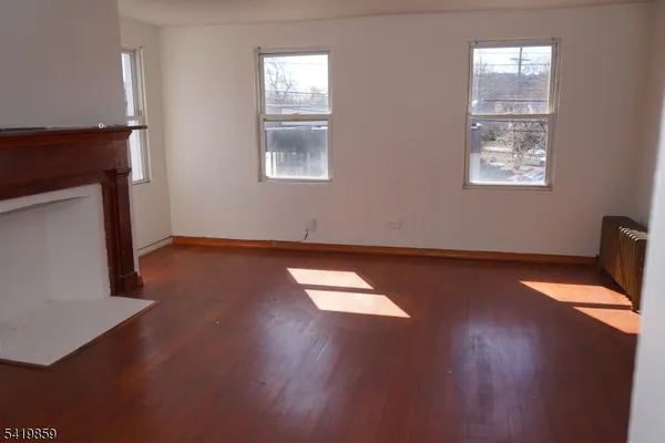 $2,600 | 430 Main Street, Little Falls, NJ 07424