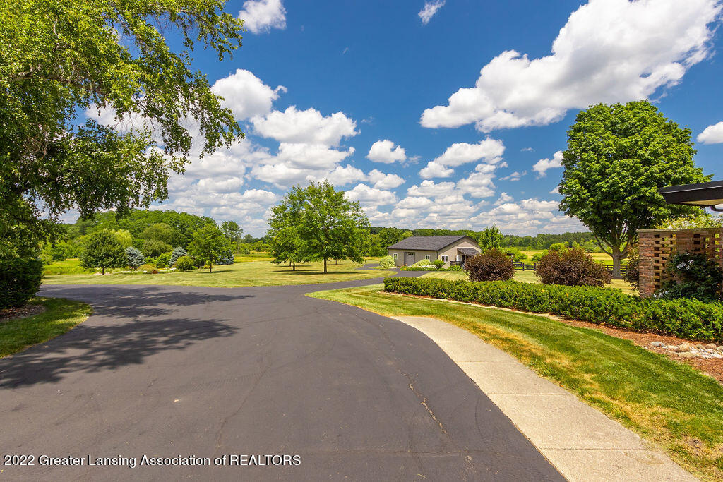 640 Dart Road Mason, MI 48854 - Photo 87 of 103 Exteriors-42