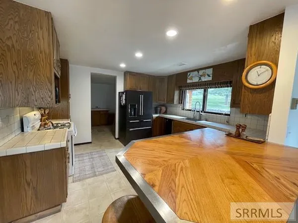 $695,000 | 14 Elk Rdg Lane, North Fork, ID 83466