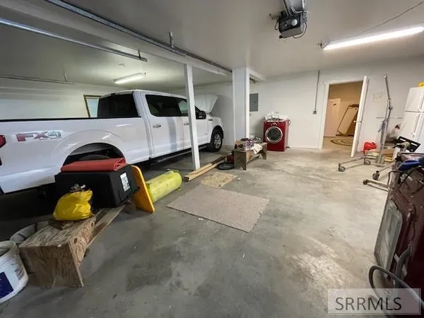 $695,000 | 14 Elk Rdg Lane, North Fork, ID 83466