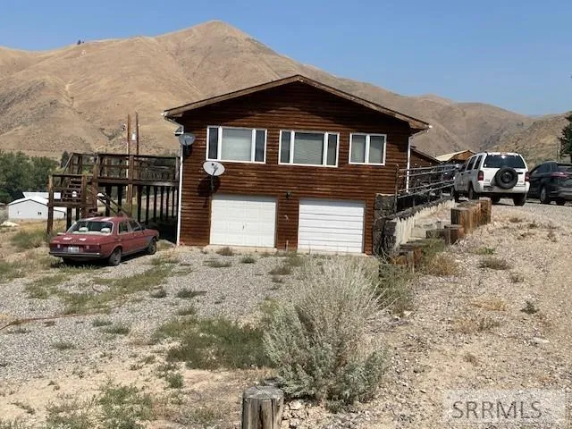 $695,000 | 14 Elk Rdg Lane, North Fork, ID 83466