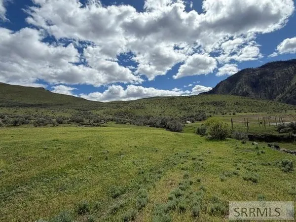 $695,000 | 14 Elk Rdg Lane, North Fork, ID 83466