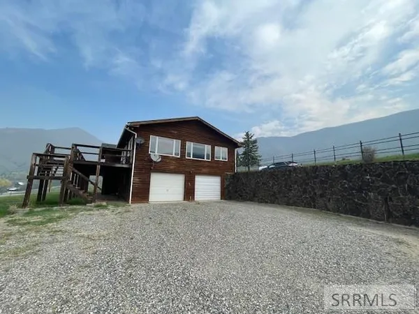 $695,000 | 14 Elk Rdg Lane, North Fork, ID 83466