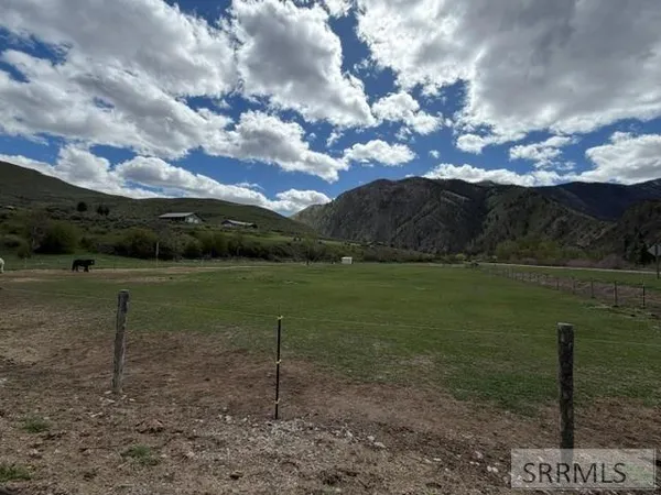$695,000 | 14 Elk Rdg Lane, North Fork, ID 83466