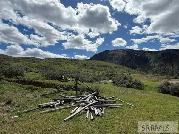 $695,000 | 14 Elk Rdg Lane, North Fork, ID 83466