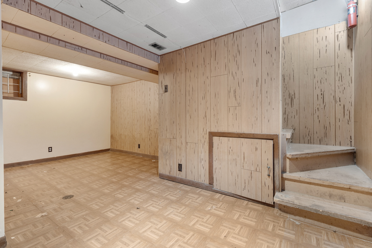 2164 North Mobile Avenue Chicago, IL 60639 - Photo 17 of 19