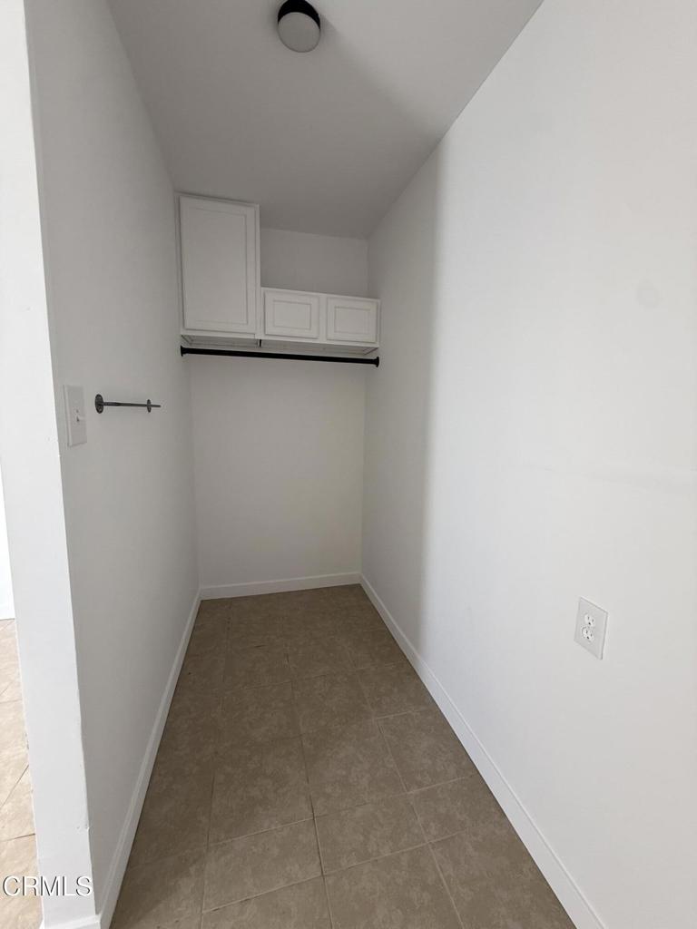 4010 Witt Avenue Riverside, CA 92501 - Photo 15 of 23 an empty room with a empty space