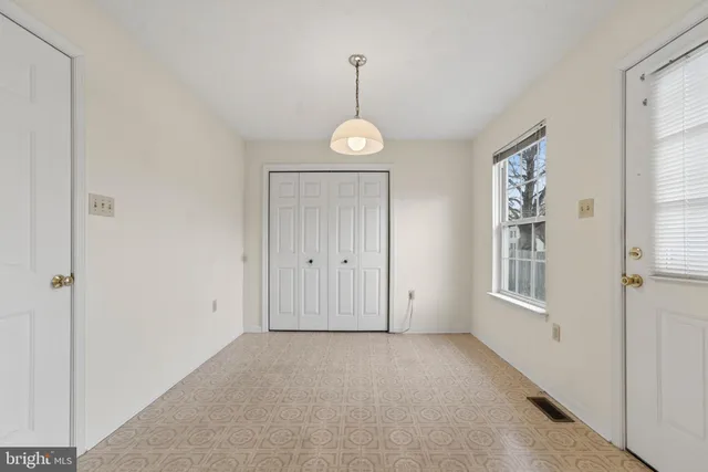 $399,900 | 420 Russelcroft Road, Winchester, VA 22601