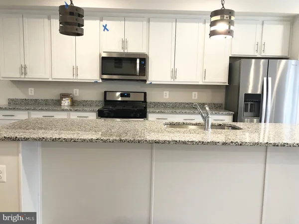 $2,975 | 277 Willis Street, Fredericksburg, VA 22401