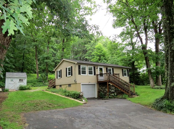 180 Old Worcester Road Charlton, MA 01507 - Photo 2 of 17 Gallery Image 2