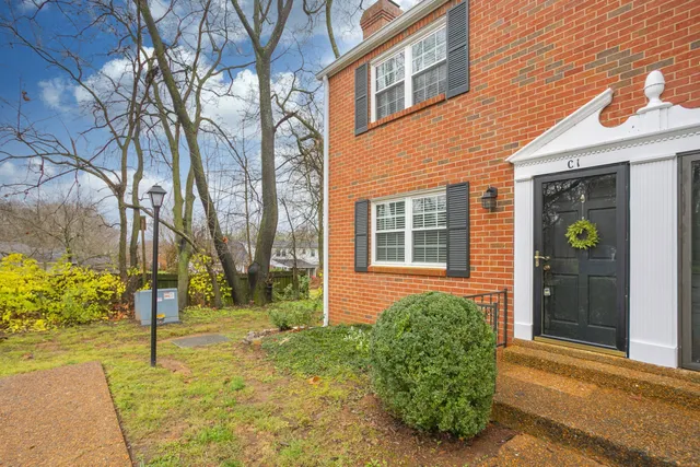 $1,775 | 601 Boyd Mill Avenue, Unit C1, Franklin, TN 37064