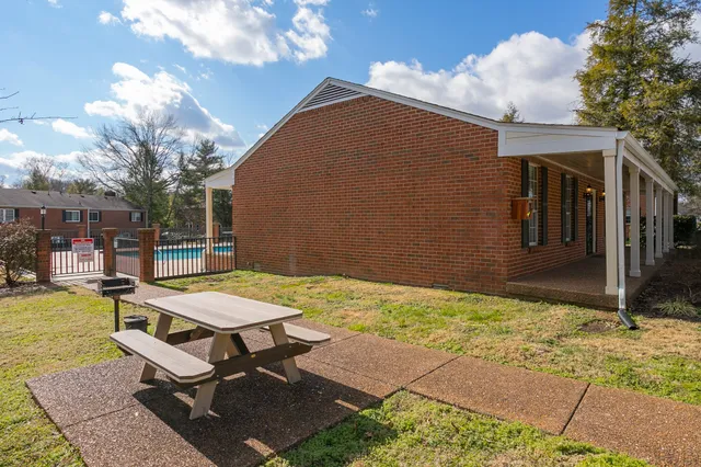 $1,775 | 601 Boyd Mill Avenue, Unit C1, Franklin, TN 37064