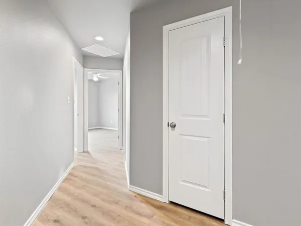 $1,825 | 124 Abbey Park Court, Granbury, TX 76049