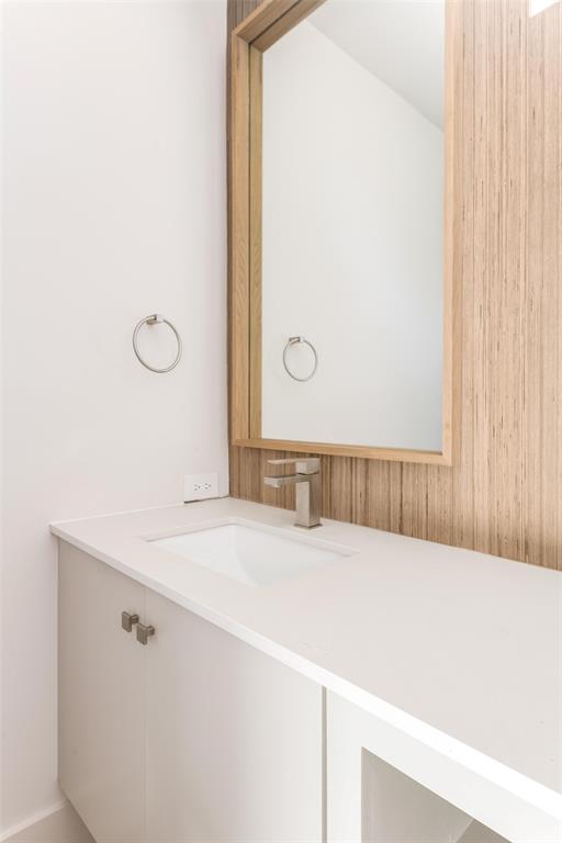 7410 Kenwell Street Dallas, TX 75209 - Photo 30 of 40