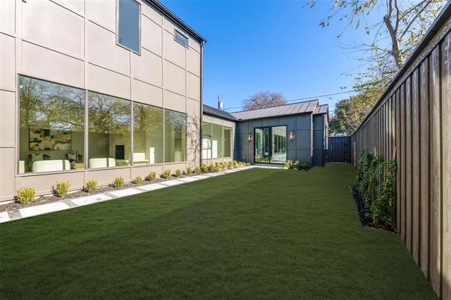 a house view with garden space