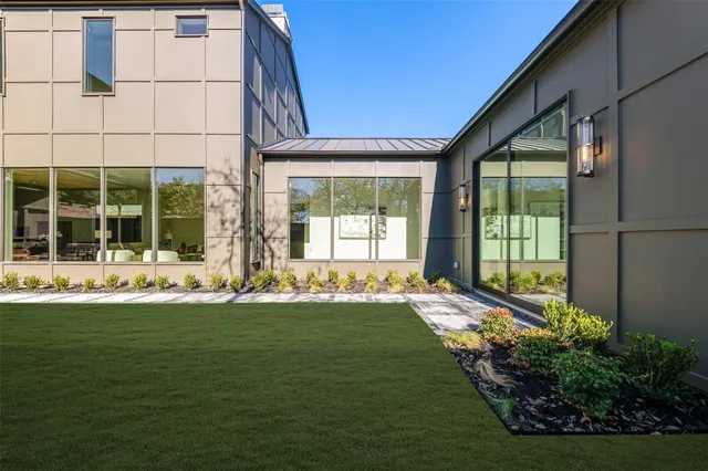 $2,049,000 | 7410 Kenwell Street, Dallas, TX 75209