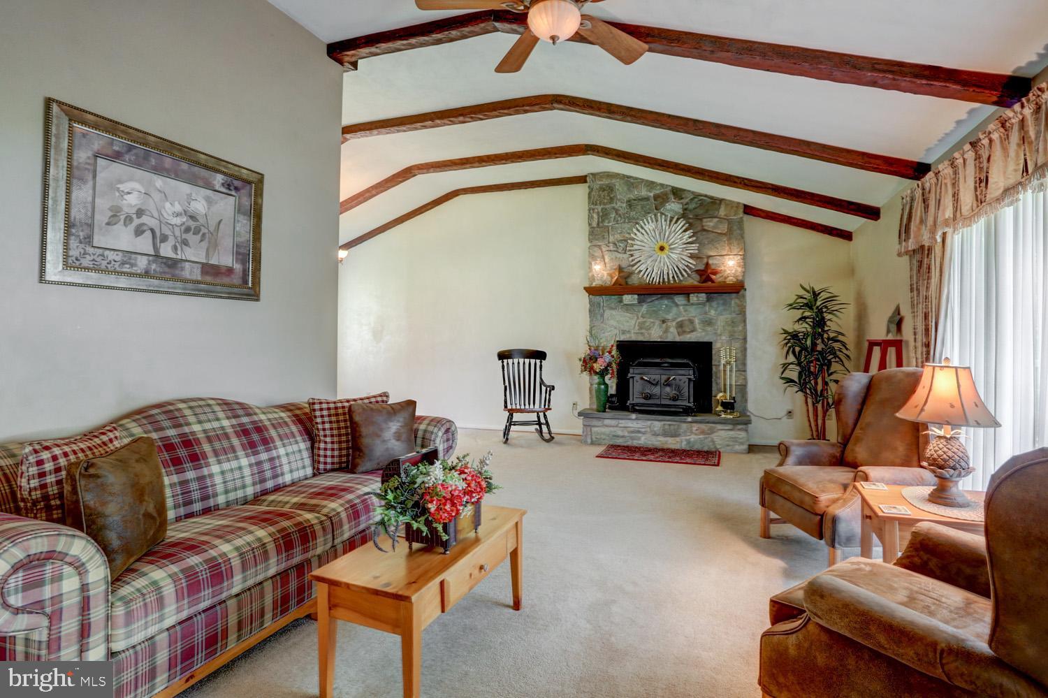 424 Grant Road Adamstown, PA 17569 - Photo 3 of 55 Gallery Image 3