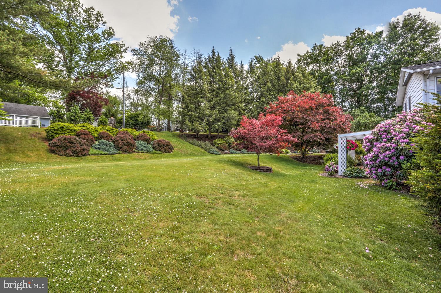 424 Grant Road Adamstown, PA 17569 - Photo 52 of 55 Stunning backyard!