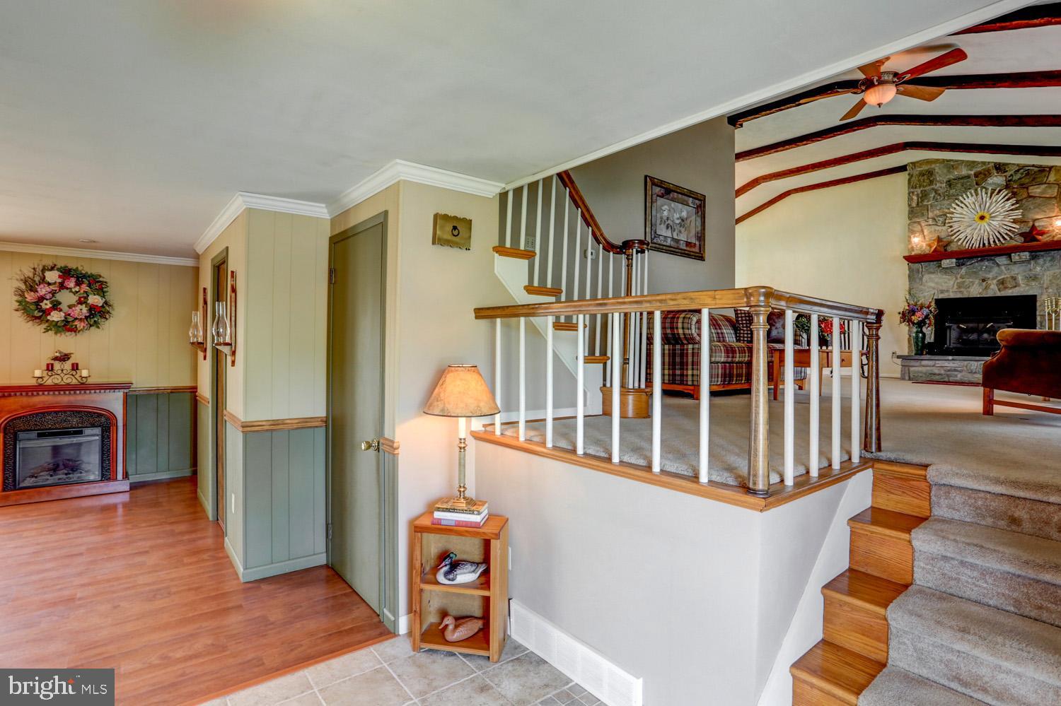 424 Grant Road Adamstown, PA 17569 - Photo 8 of 55 Gallery Image 8