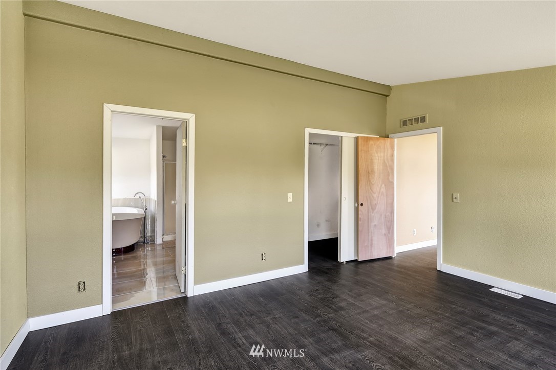 2875 Main Street Custer, WA 98240 - Photo 11 of 25