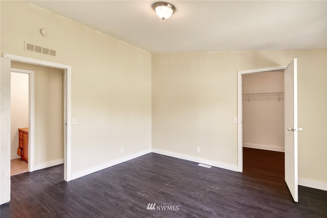 2875 Main Street Custer, WA 98240 - Photo 14 of 25
