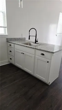 $1,850 | 1820 Cambronne Street, Unit 22, New Orleans, LA 70118