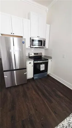$1,850 | 1820 Cambronne Street, Unit 22, New Orleans, LA 70118