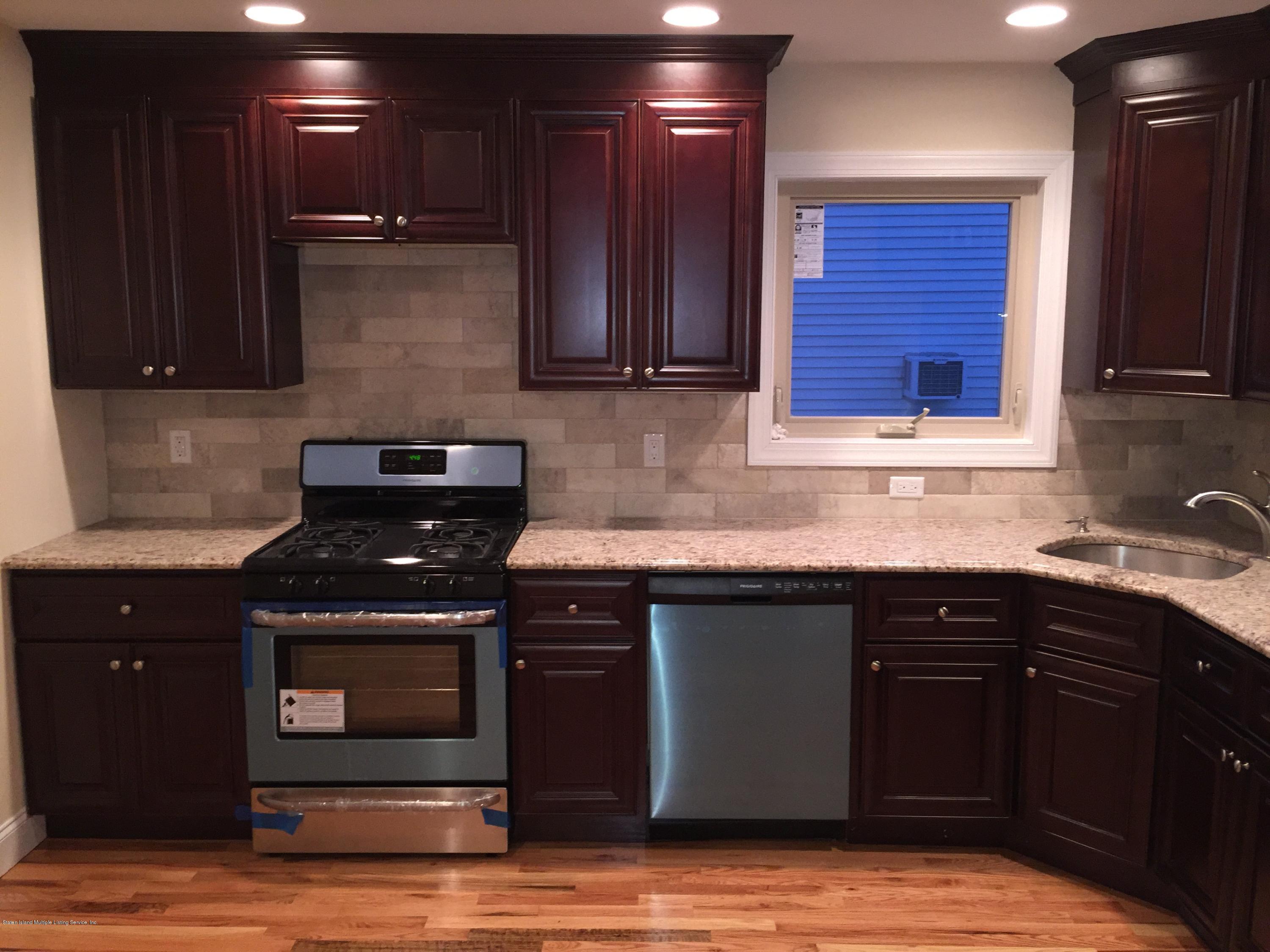 178 Foster Road Staten Island, NY 10309 - Photo 4 of 15 IMG_1201
