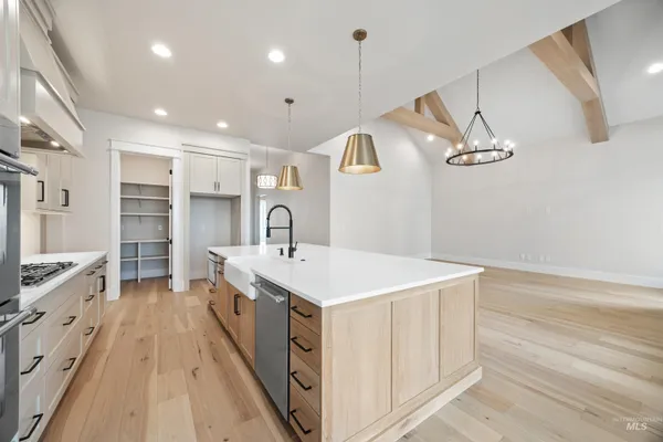 $949,777 | 2599 East Cavern Drive, Meridian, ID 83642