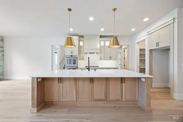 $949,777 | 2599 East Cavern Drive, Meridian, ID 83642